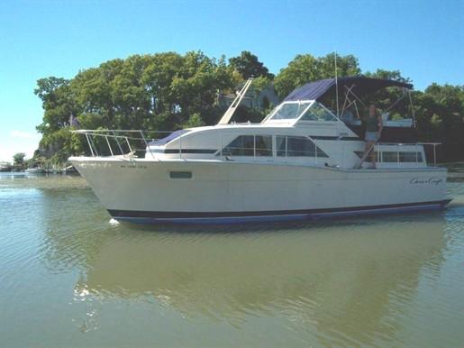 1980 CHRIS CRAFT 350 CATALINA DC