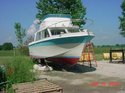 1969 Uniflite 310BRIDGE