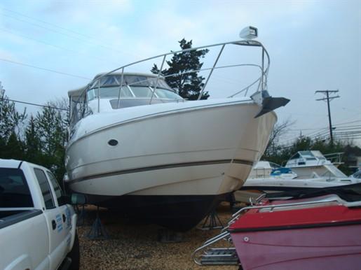 2007 Cruisers Yachts...
