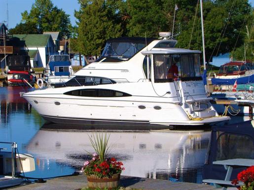 2000 Carver 396 My