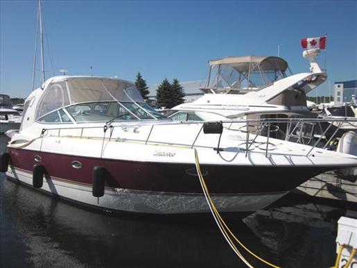 2004 Cruisers Yachts 370 Express Cruiser Courtesy www.boatdealers.ca 2004 Cruisers Yachts 370 Express Cruiser Courtesy www.boatdealers.ca