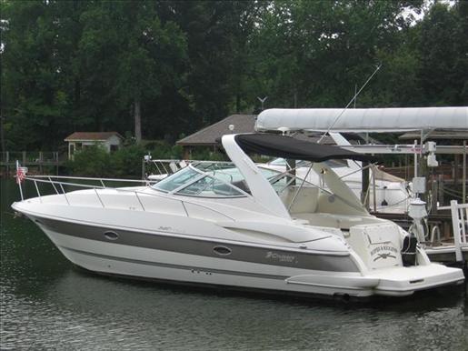 2006 Cruisers Yachts 340 EXPRESS Courtesy www.boatdealers.ca 2006 Cruisers Yachts 340 EXPRESS Courtesy www.boatdealers.ca