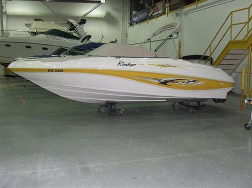 2003 rinker bow rider