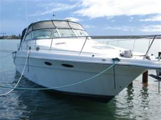 1995 Sea Ray 330 Sundancer