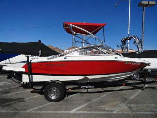 2007 Regal 1900 Bowrider