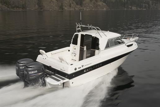 2012 Campion 622 Sedan brkt