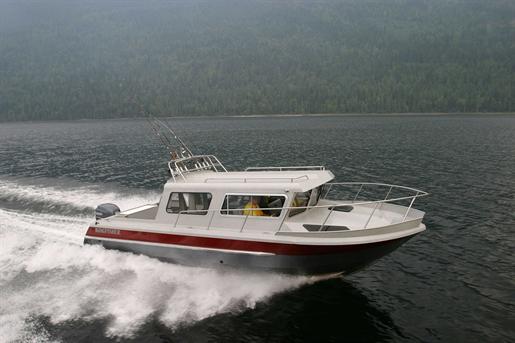 2012 Kingfisher 2825