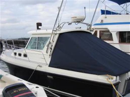 2005 Albin Yachts 28 Tournament Express Courtesy www.boatdealers.ca 2005 Albin Yachts 28 Tournament Express Courtesy www.boatdealers.ca