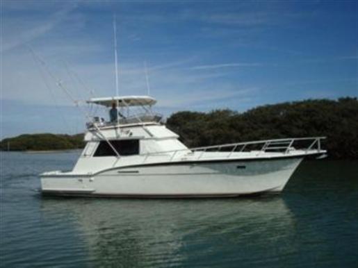 1978 HATTERAS Convertible