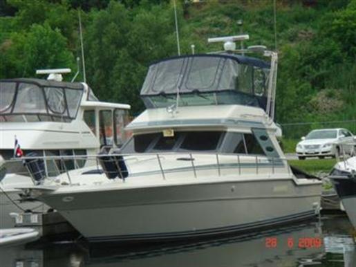 1988 Sea Ray 430 Sedan Bridge