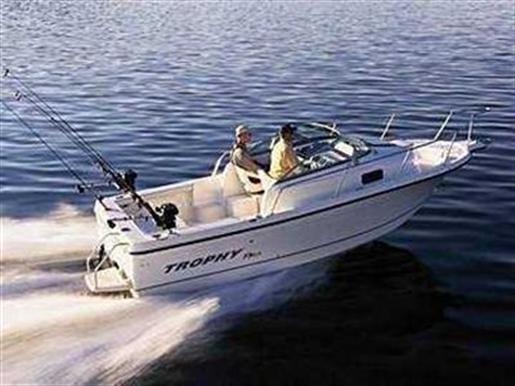2005 Trophy 2052 WA