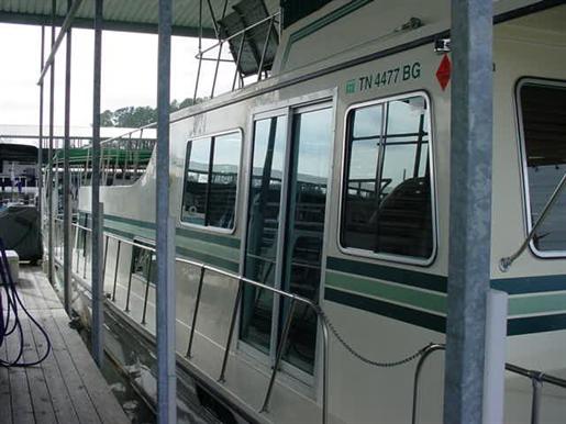 1989 Harbor Master 52 STANDARD