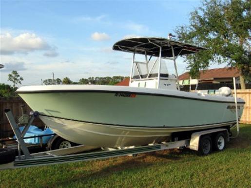 2004 BLUEWATER 2350