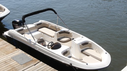 Boat Dealers Alberta >> 2017 Bayliner Element E21 Bowrider Boat Review - BoatDealers.ca Boat Dealers Alberta >> 2017 Bayliner Element E21 Bowrider Boat Review - BoatDealers.ca