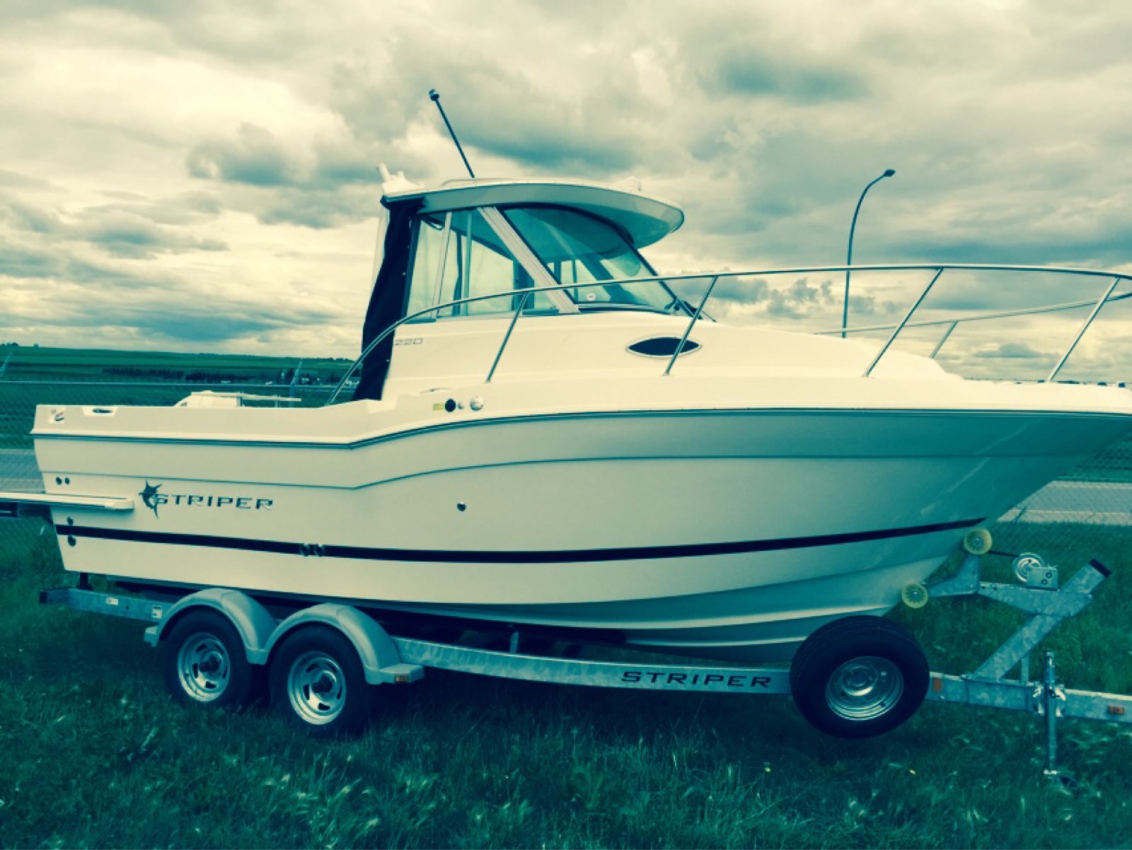 2015 Striper 220 WA Boat for