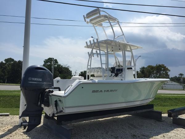 sea hunt boats dealers florida sea hunt 225 triton 2015 used boat for sale in sea hunt boats dealers florida sea hunt 225 triton 2015 used boat for sale in