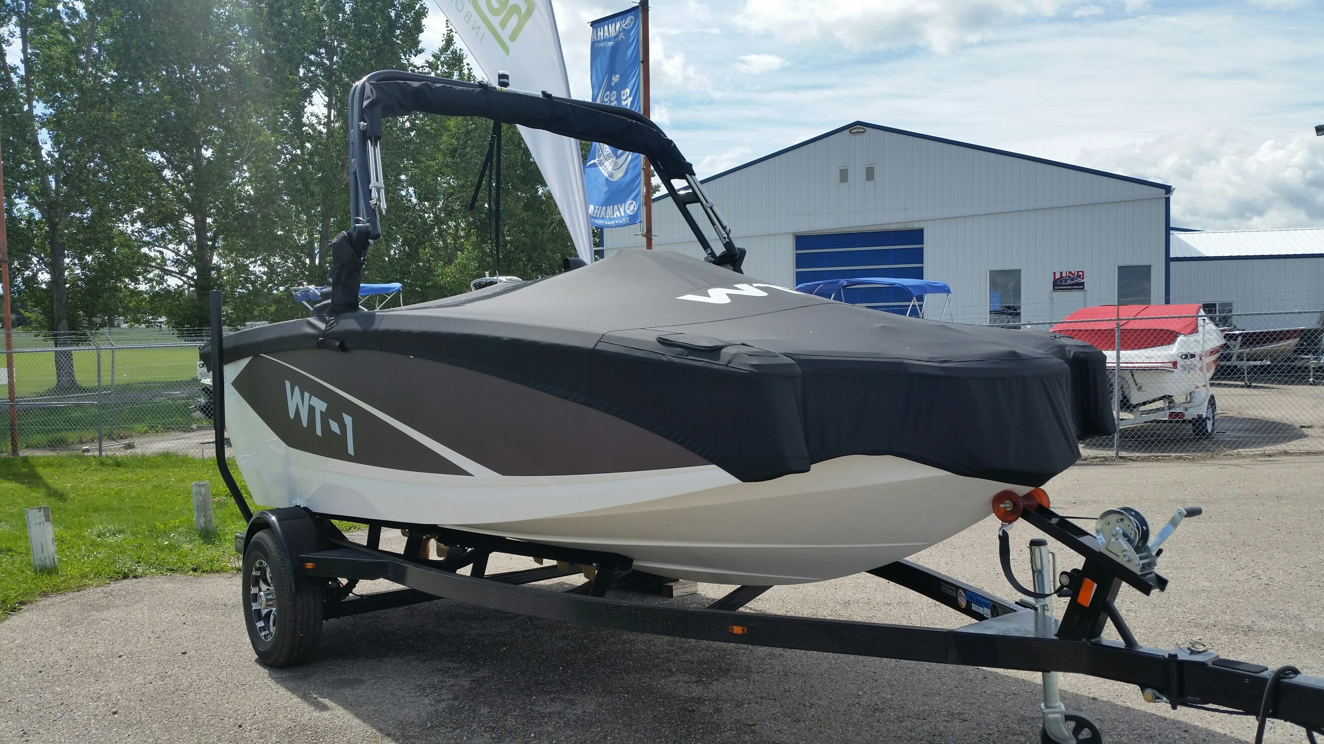 Heyday Wake Tractor 2016 New Boat for Sale in Nanton, Alberta