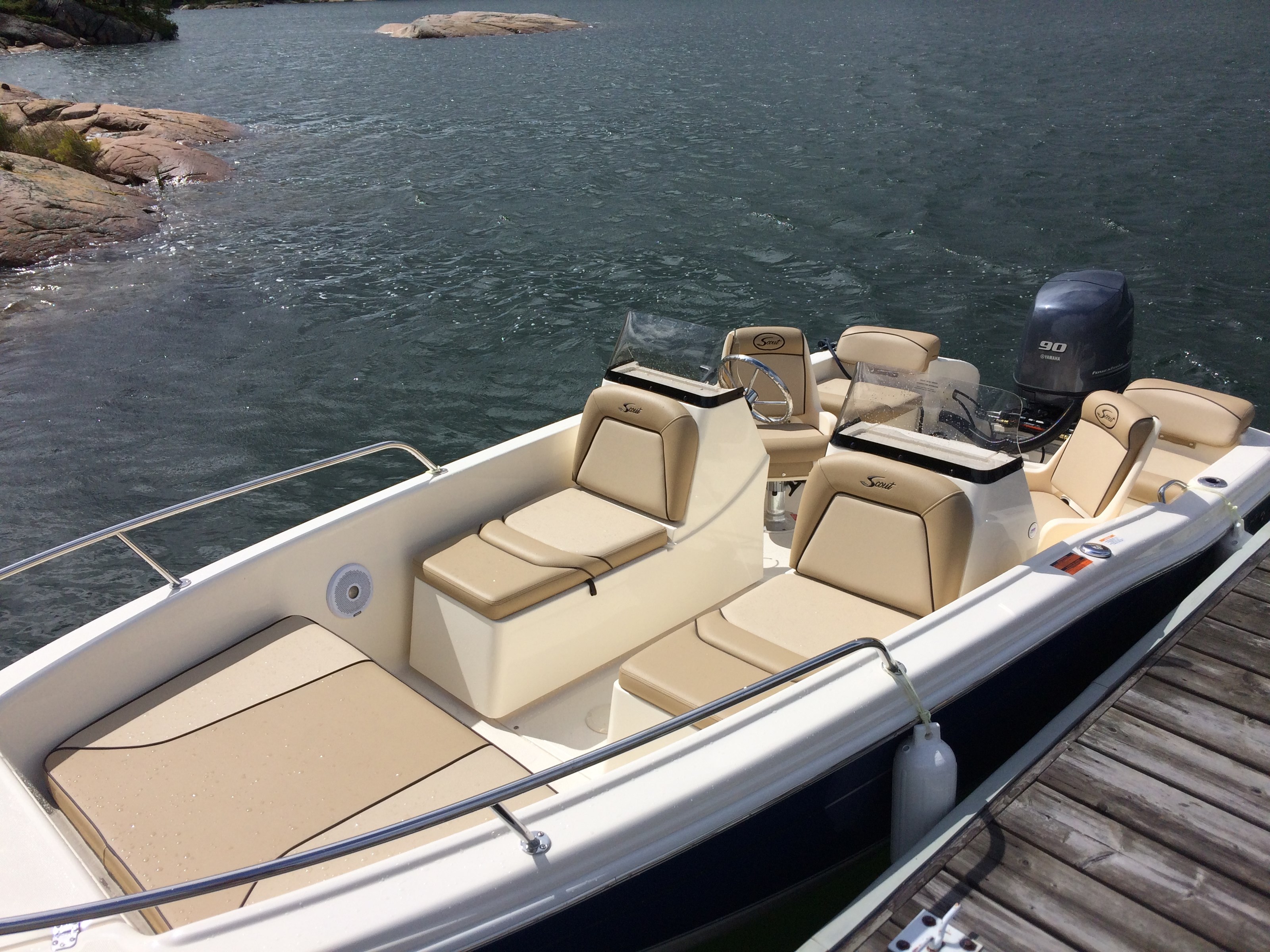 Scout 175 Sport Dorado 2017 New Boat for Sale in Pointe Au Baril
