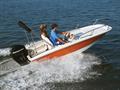 2010Boston Whaler130