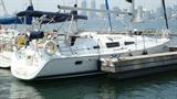 2005Hunter33