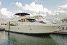 2005Meridian580 PILOT HOUSE