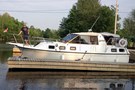 1986 Carver Riviera 28 Used Boat For Sale