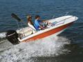 2009Boston Whaler130