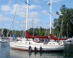 Aura Yachts Hughes Aura 40 Boat for Sale