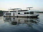 FANTASY YACHTS 100 Wide Body Boat for Sale
