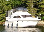Cruisers Yachts 3750 Motor Yacht Boat for Sale