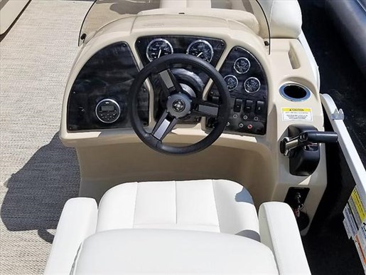 Sweetwater SW 2086 C 2017 New Boat for Sale in Surrey