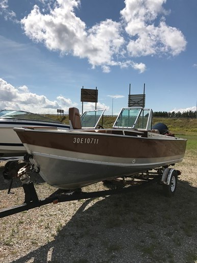 Lund Boats For Sale Barrie lund tyee 5 3 1984 used boat for sale in barrie ontario Lund Boats For Sale Barrie lund tyee 5 3 1984 used boat for sale in barrie ontario