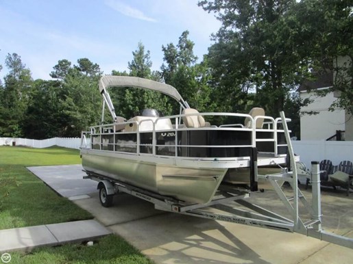 boat dealers myrtle beach suncatcher pontoons by g3 boats v20f 2016 used boat for boat dealers myrtle beach suncatcher pontoons by g3 boats v20f 2016 used boat for