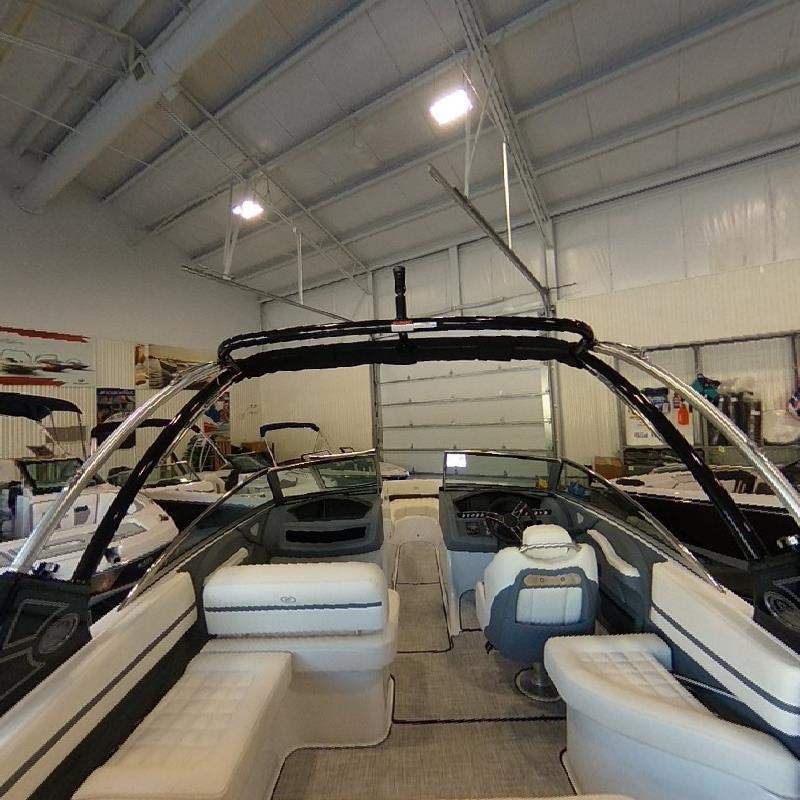 Cobalt R3 Surf Boat 360 Virtual Tour