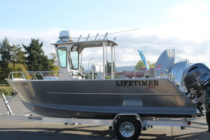 Lifetimer-Boats Custom-2150-Offshore-Centre-Console