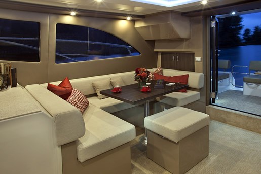 Carver Boats For Sale >> 2014 Carver C40 Motor Yachts Boat Review - BoatDealers.ca Carver Boats For Sale >> 2014 Carver C40 Motor Yachts Boat Review - BoatDealers.ca