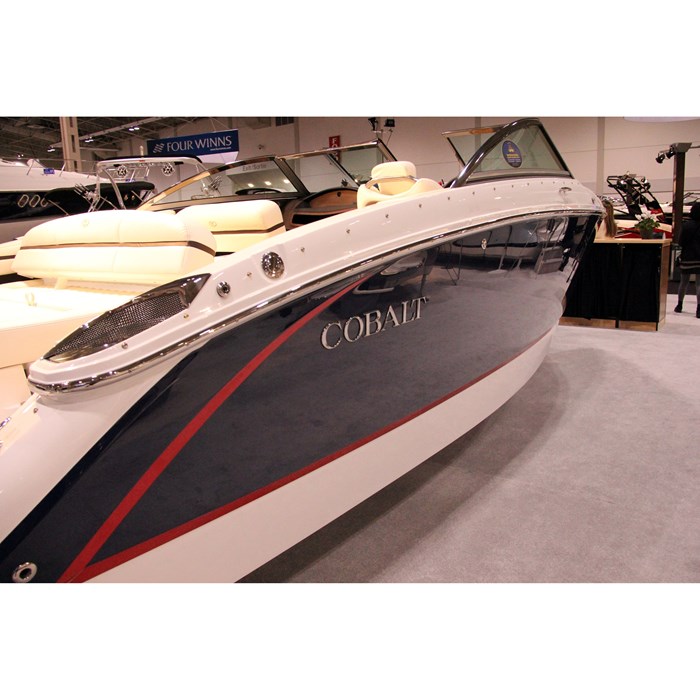 2014 Cobalt R3 Bowrider Boat Review BoatDealers.ca
