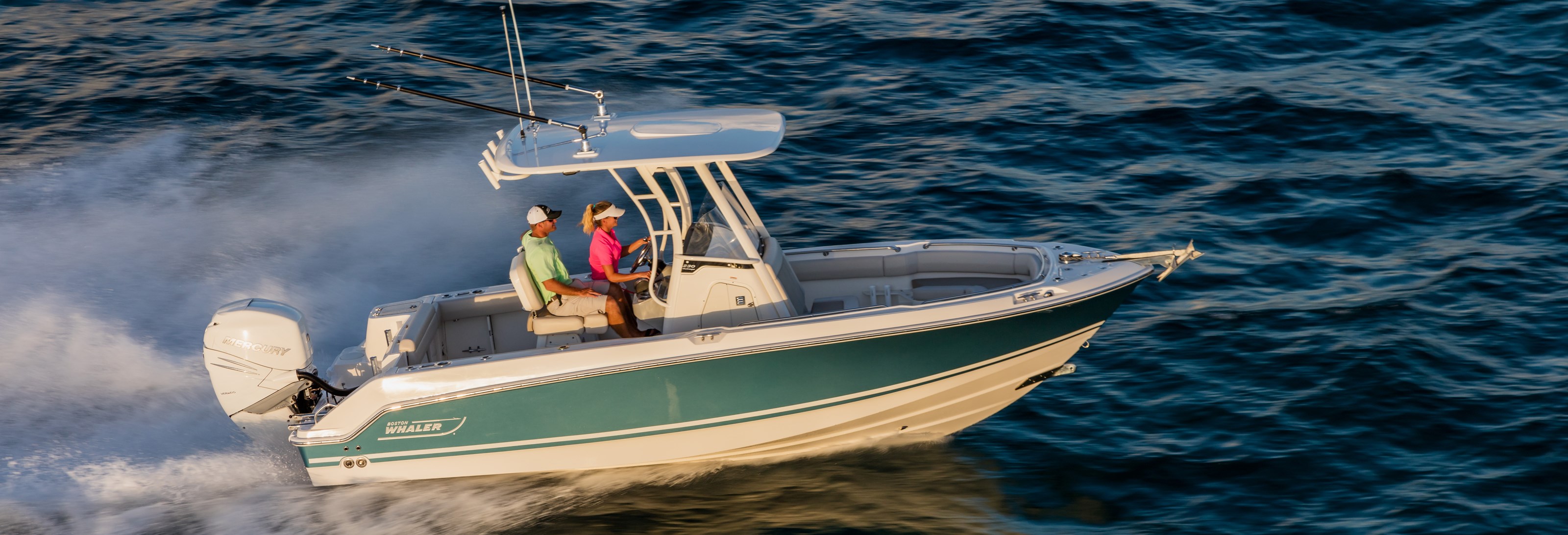 2017 Boston Whaler 230 Outrage Center Console Boat Review BoatDealers.ca