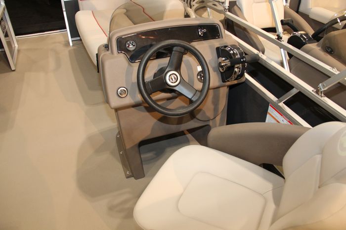 princecraft jazz 170 pontoon (6)