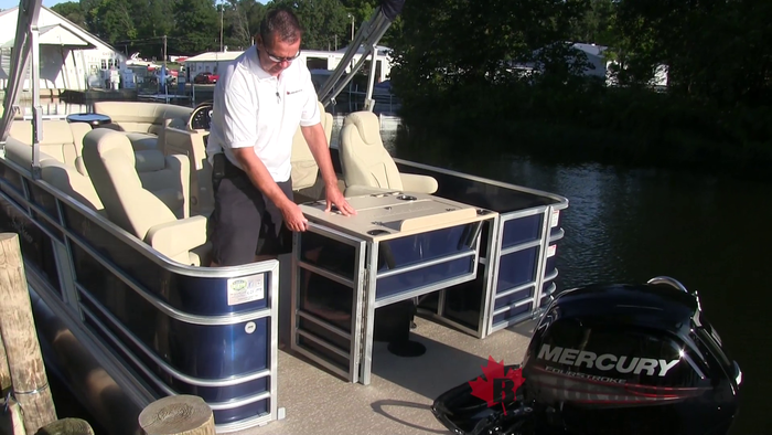 Sunchaser-eclipse-8523-fish-rear-gate