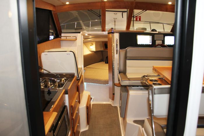 cutwater c-302 coupe galley