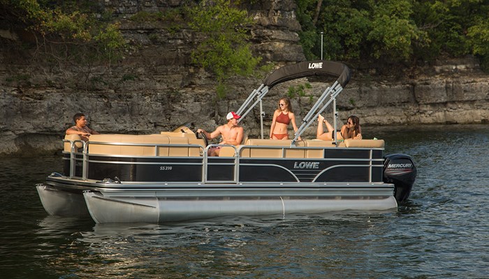 Ultra Pontoon Boats - Entry-Level Lowe Pontoons