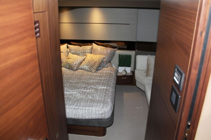 princess v60 yacht guest bedroom