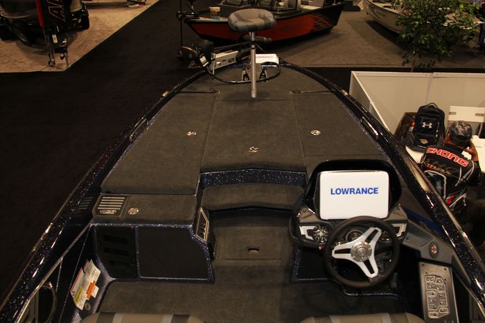 skeeter fx20 bass boat floor
