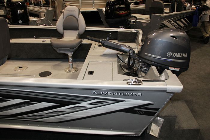 smoker craft adventurer 160 t engine