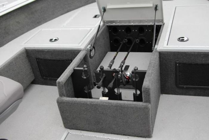smoker craft adventurer 160 t rods