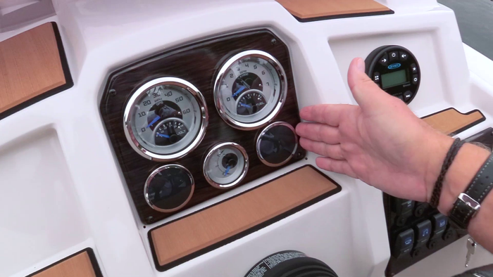 starcraft-svx-191-dash