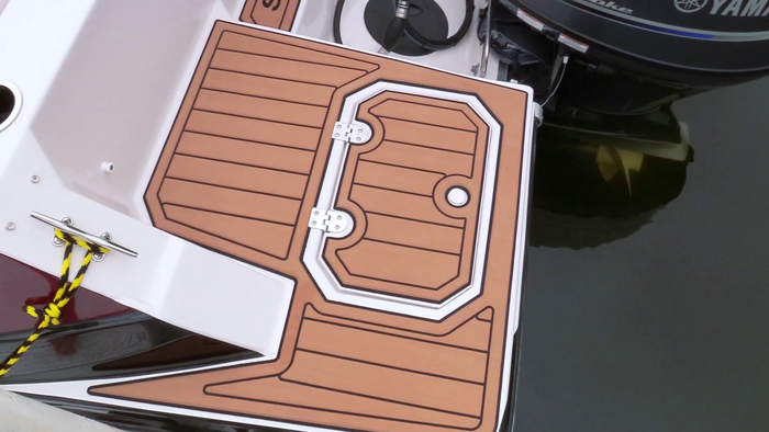 starcraft-svx-191-stern-deck