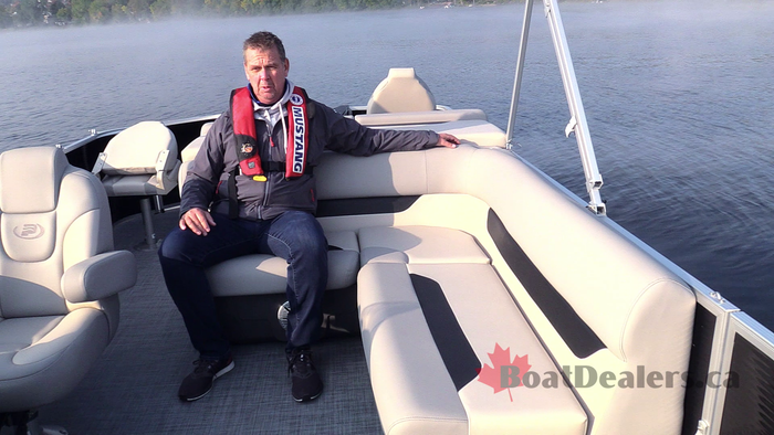 princecraft-sportfisher-23-2rs-seating