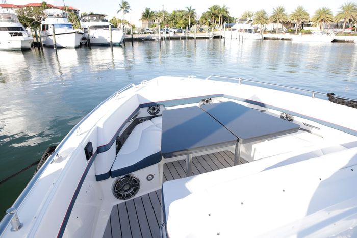 formula 380 ssc bow table